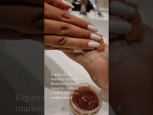 Cargar y reproducir el video en el visor de la galería, Exfoliante corporal
